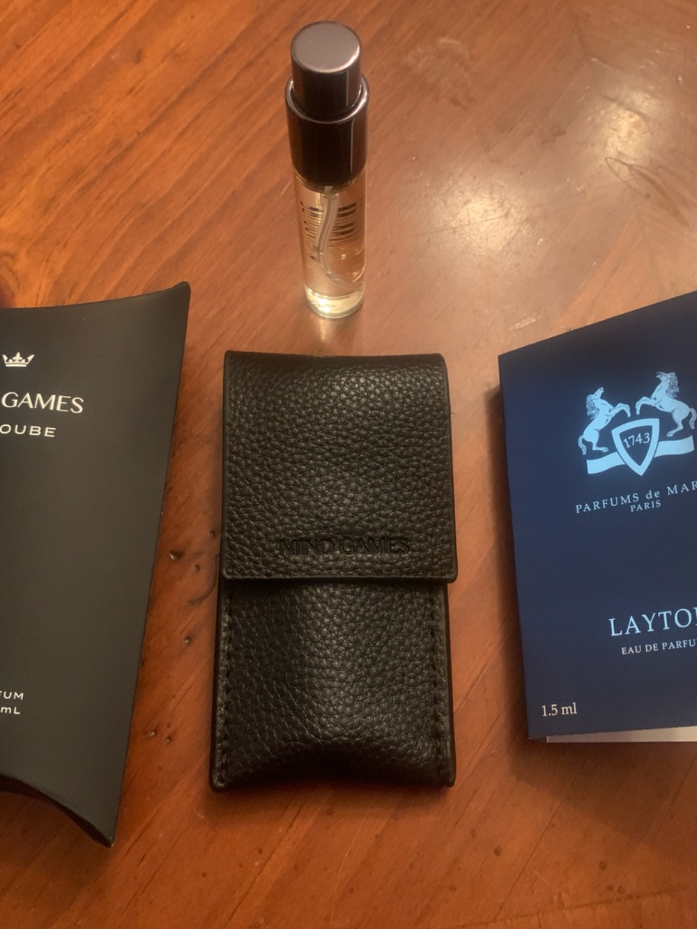 Men's Black Leather Travel Pouch for Fragrance Samples